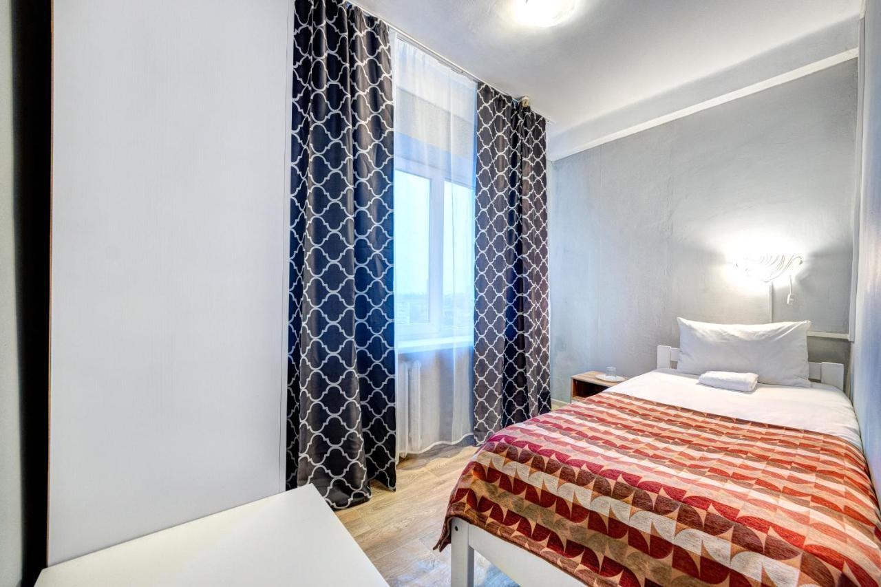 Hotel 7F Kiev Exterior foto
